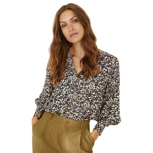 Traditional Scottish Music CDs stockist The Old School Beauly