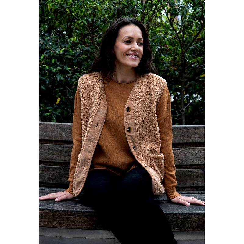 Amazing Woman Teddy Warm Borg Gilet in Beige on model