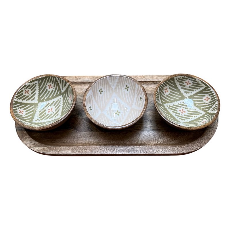 Anya Wooden Nibble Bowls Set of 3 on Platter top