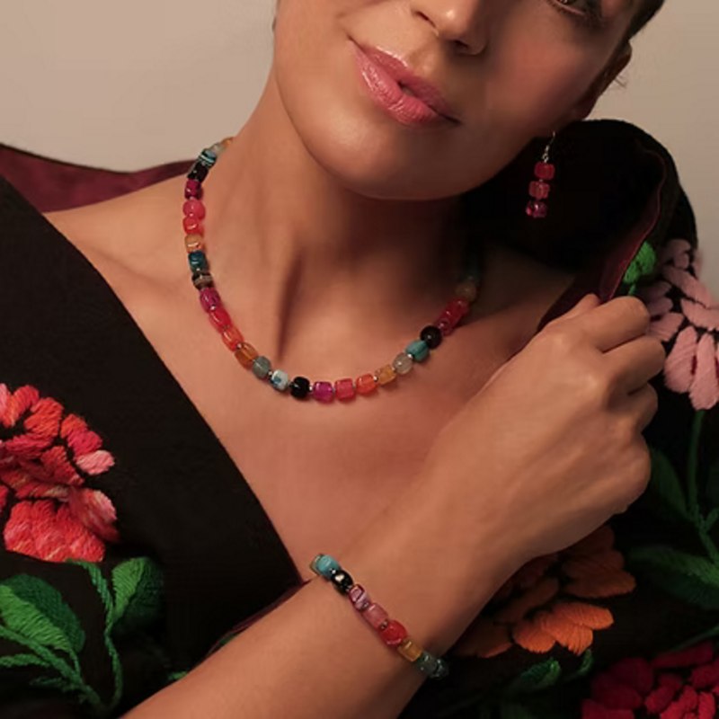 Carrie Elspeth Jewellery N1891 Rainbow Agate Cubes Full Necklace model