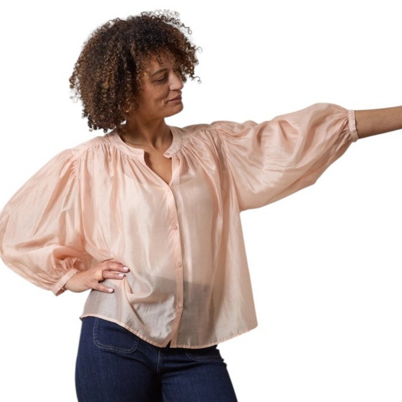 Chalk Clothing Dawn Blouse in Seashell 7188.49106.0 model 4