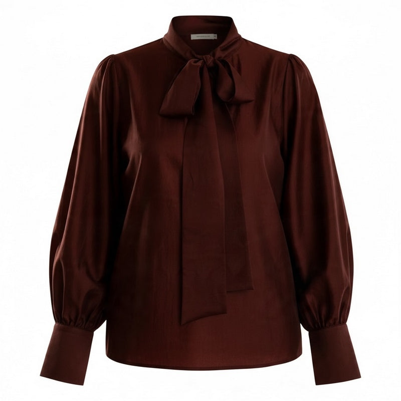 Chalk Clothing Frances Shirt Burgundy on mannequin