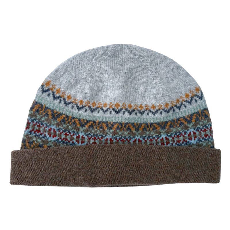 Eribe Knitwear Alloa Beanie in Hazel & Grace folded hem front