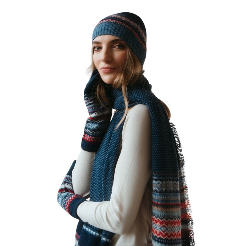 Eribe Knitwear Alpine Scarf S3972 Blue Morning on model side