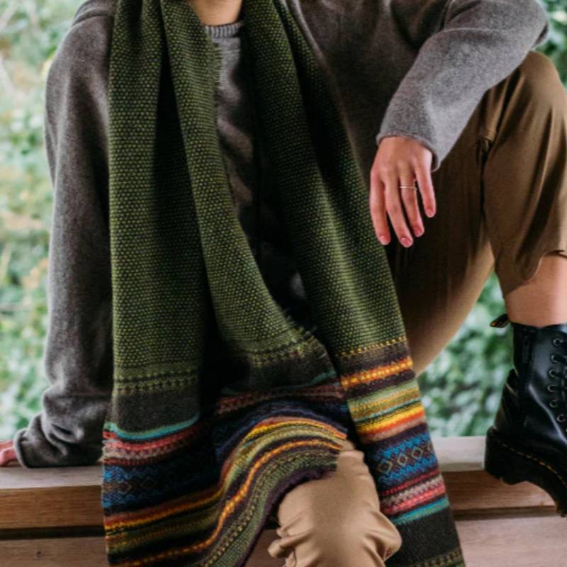 Eribe Knitwear Alpine Scarf in October S3972 model