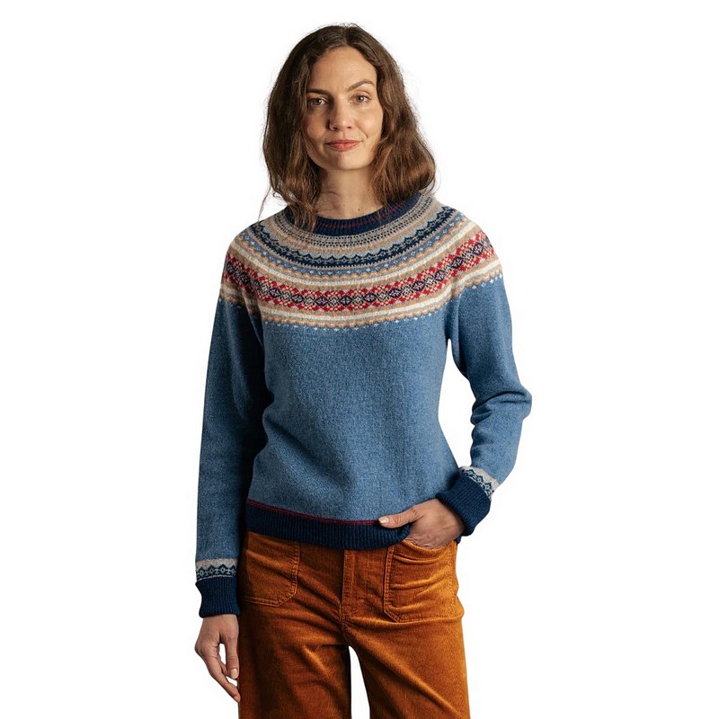 Eribe Knitwear Alpine Short Sweater Blue Morning on model front