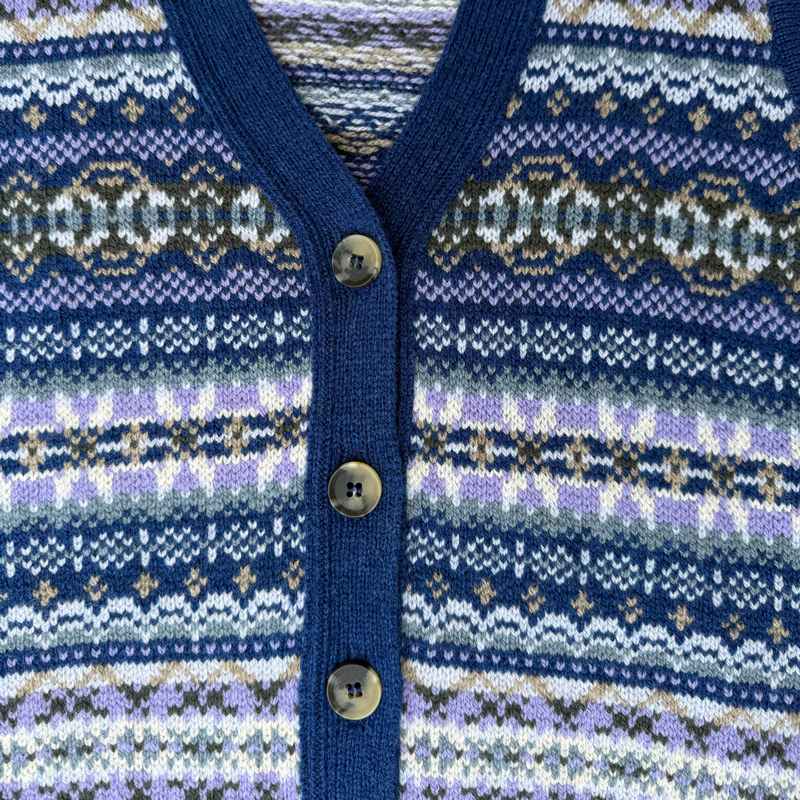 Eribe Knitwear Kinross Waistcoat Sapphire detail