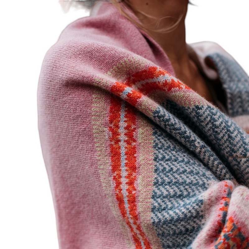 Eribe Knitwear Montrose Blanket Coat C4141 Honey on model close-up