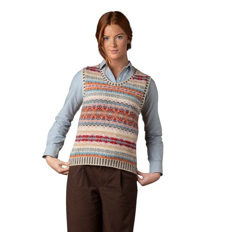 Eribe Westray Fairisle Vest in Mallaig V4247 on model main