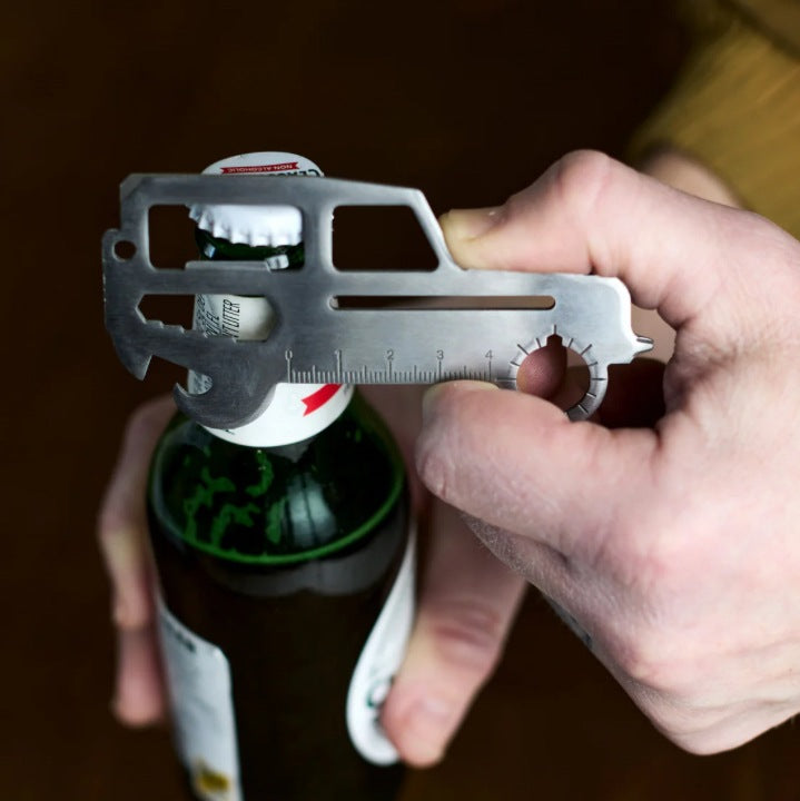 4x4 Car Credit Card Tool