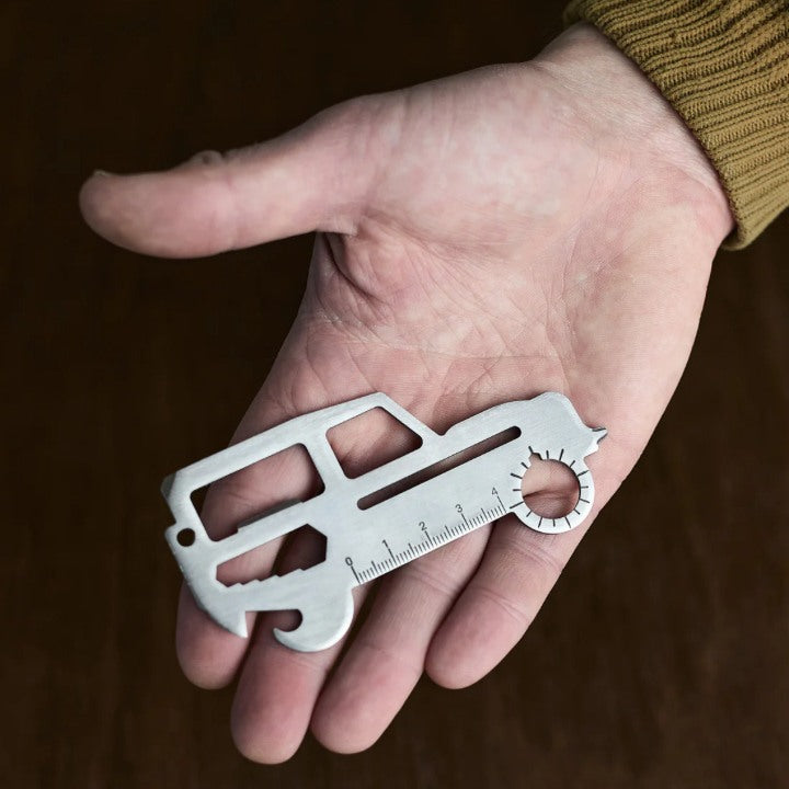 4x4 Car Credit Card Tool