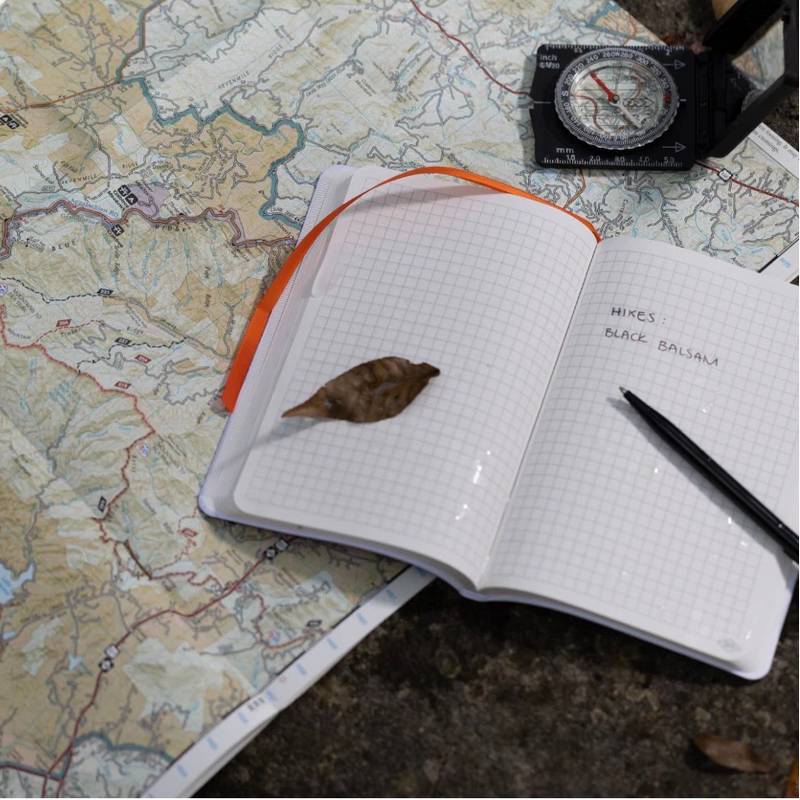 Gentlemen's Hardware Waterproof Notebook & Pen GEN799 lifestyle 1