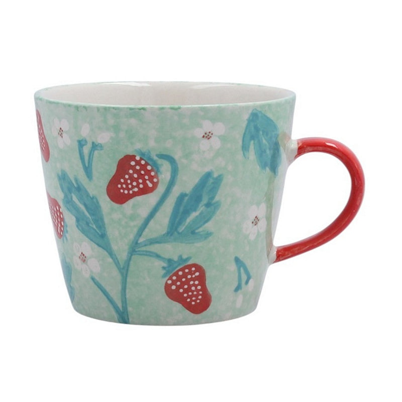 Gisela Graham Strawberries Stoneware Mug 81512 front
