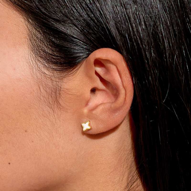 Joma Jewellery 9204 Style Stories Mother Of Pearl Clover Earrings model