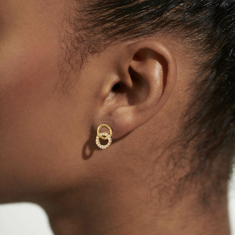Joma Jewellery Golden Hour Earrings 5916 on model