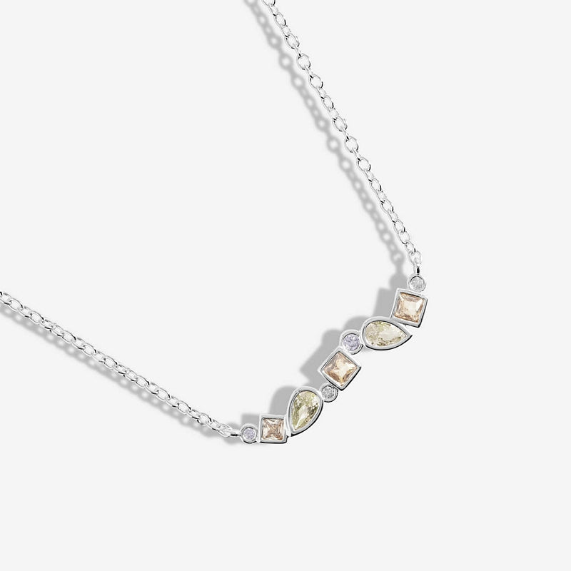 Joma Jewellery Radiant Treasures Bar Necklace 5834 detail