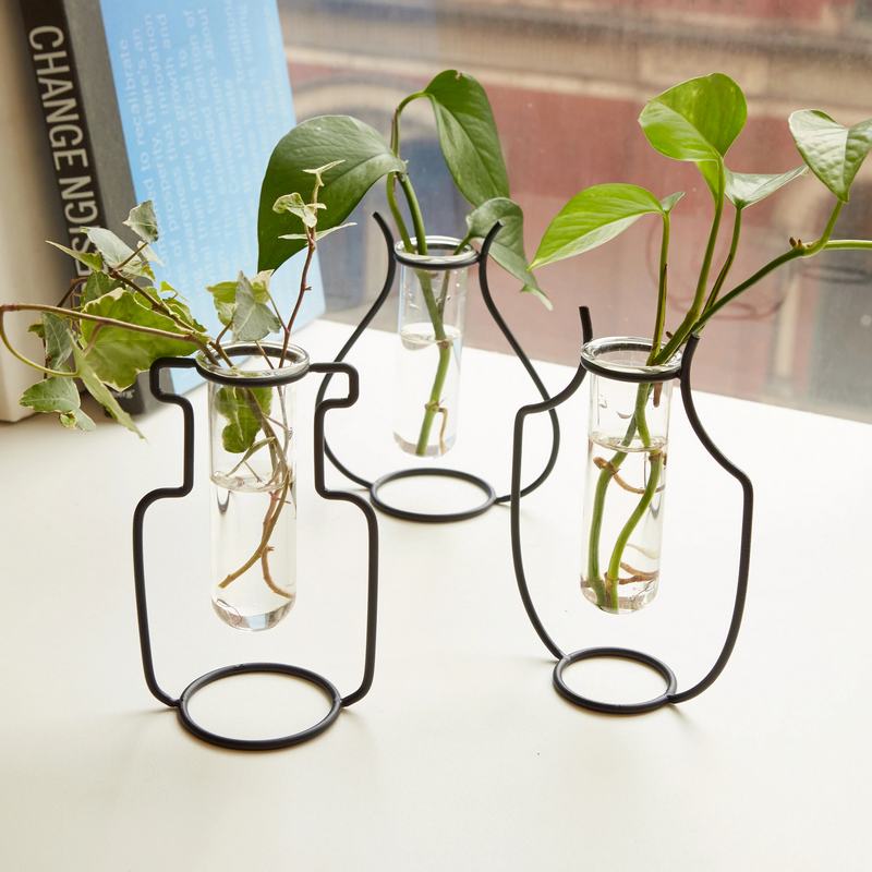 Kikkerland Geo Vase Propagation Station VS04-A lifestyle