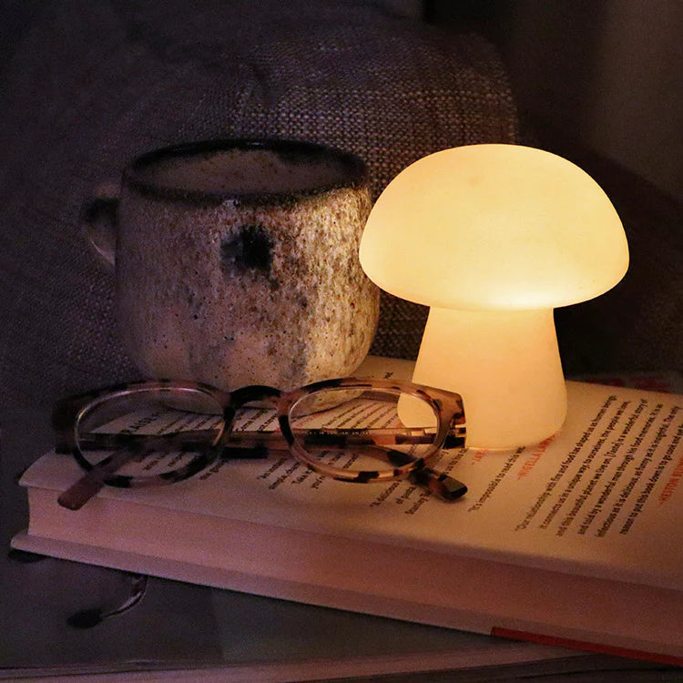 Kikkerland Porcelain Mushroom Light Medium LT25-M lifestyle