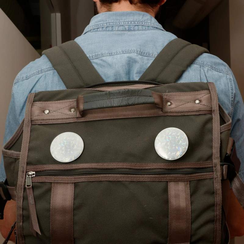 Kikkerland Reflective Button Badges BB50 model
