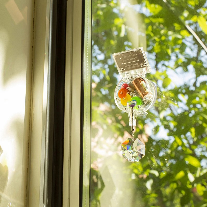 Kikkerland Solar Powered Rainbowmaker RM1588 lifestyle