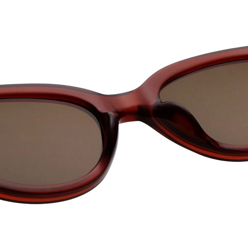 Kjaerbede Winnie Sunglasses Brown 18315-1 bridge detail