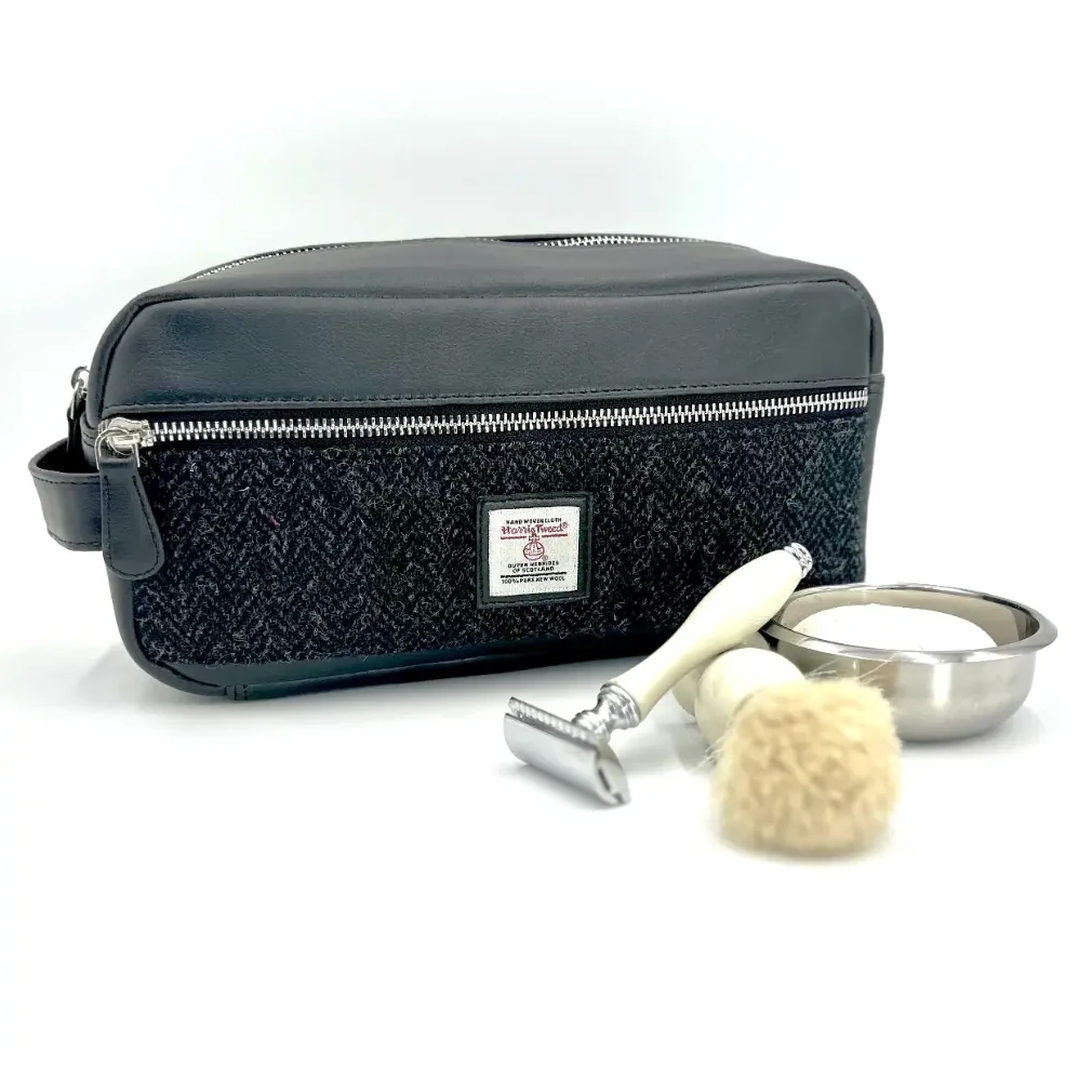 Maccessori Charcoal Harris Tweed Wash Bag lifestyle