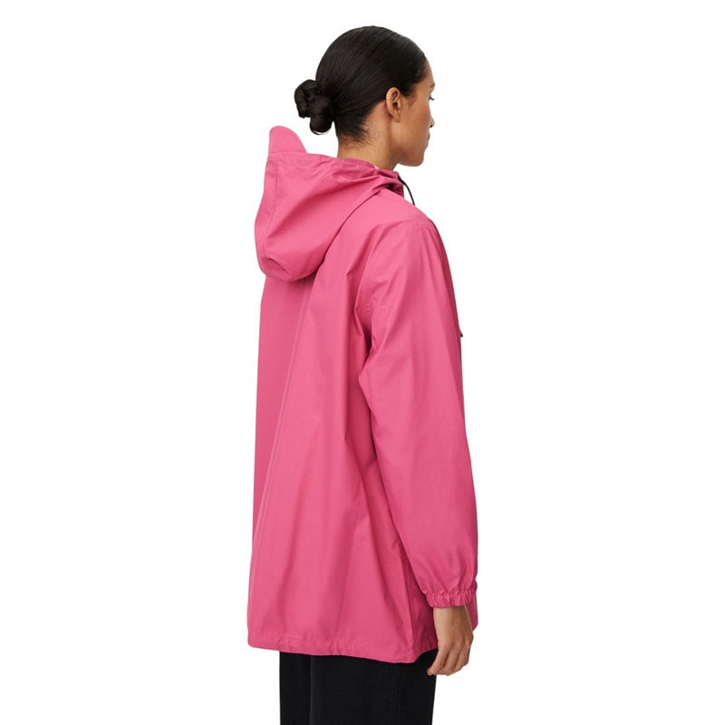 Masai Clothing Tunalle Raincoat Carmine 1011958-5050S on model side