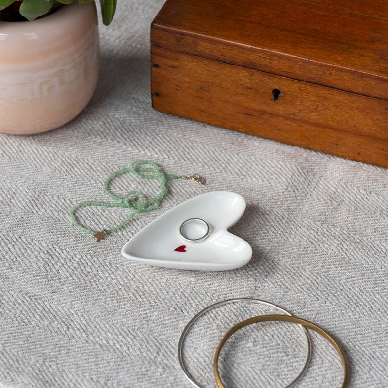 Mini Glossy Ceramic Heart Trinket Dish 30999 lifestyle