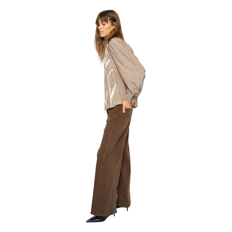 Mos Mosh Dara Shadow Jeans Delicioso 182820-160 on model side