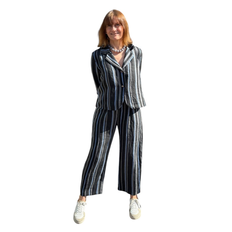 Neirami Clothing Trousers with Pleats Riga Sky Striped on model front
