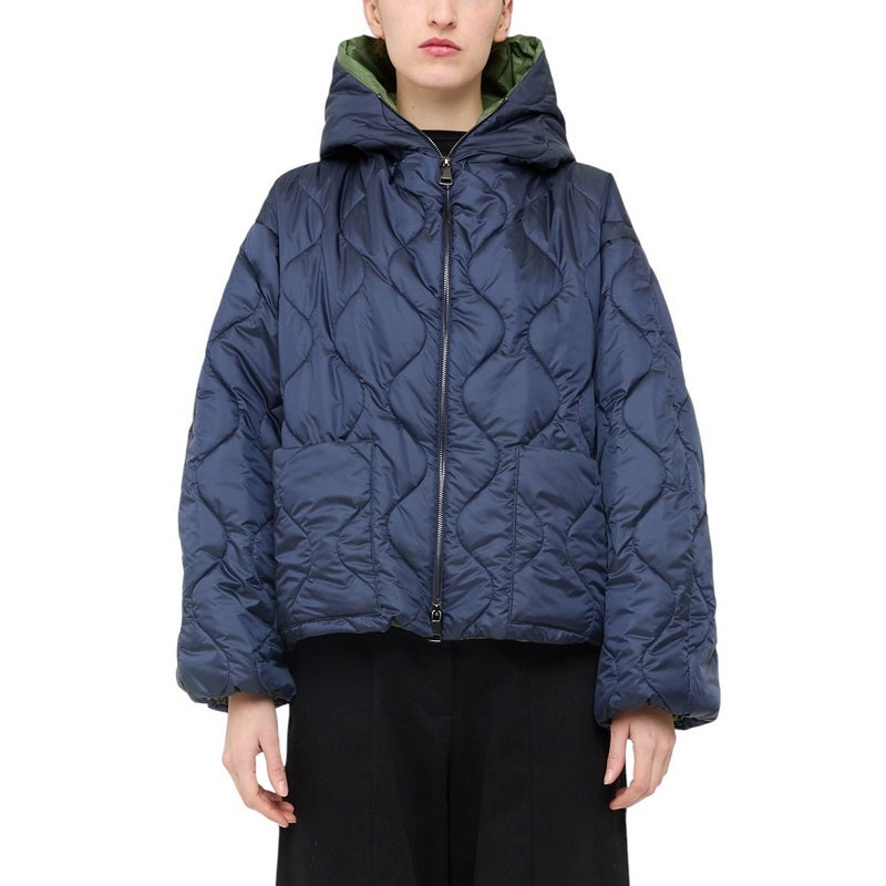 Neirami Short Quilted Jacket Oceano C114ON on model front