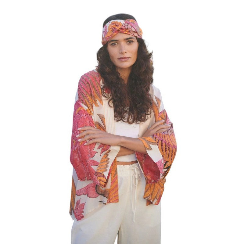 One Hundred Stars Kimono Crane Ecru KIMCRAECR model front 2