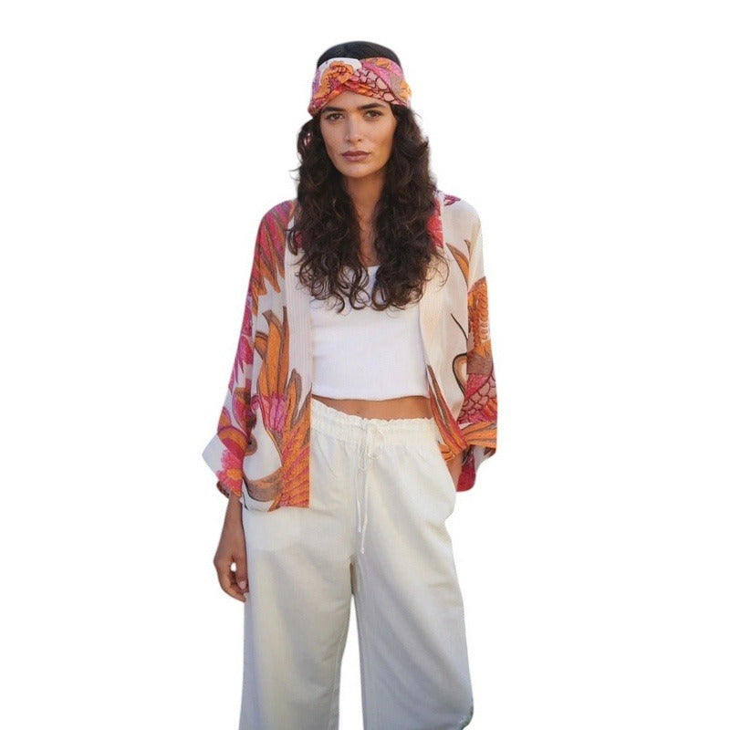 One Hundred Stars Kimono Crane Ecru KIMCRAECR model front 3