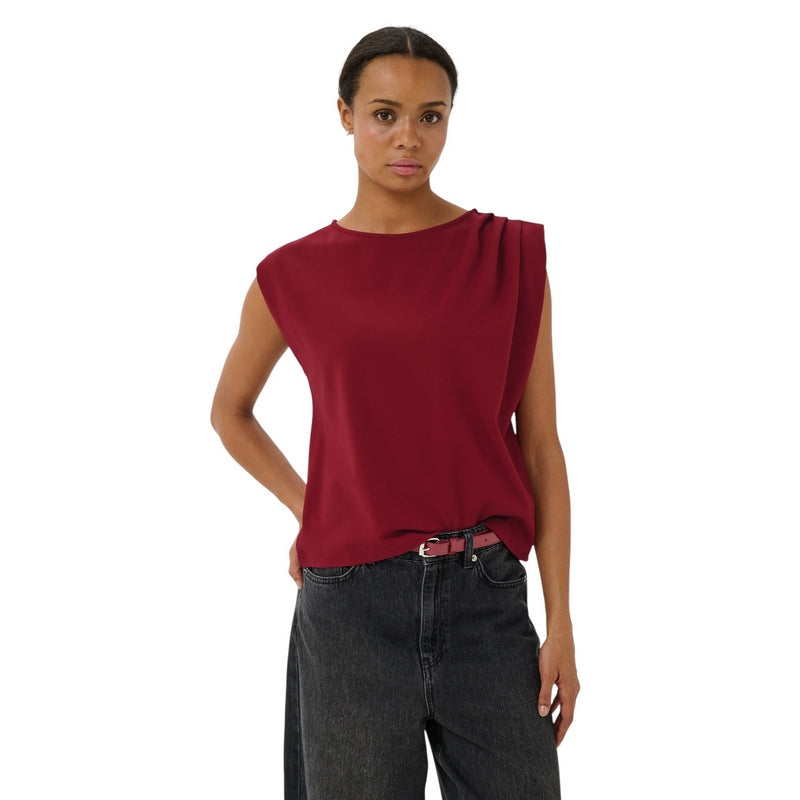 Part Two Clothing Divya T-Shirt Biking Red 30310980-191650 on model front