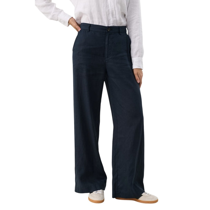 Part Two Clothing Ninnes Linen Trousers in After Midnight on model front