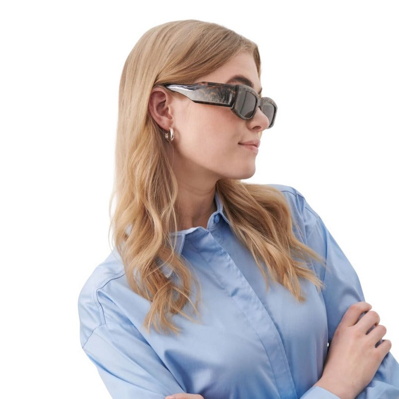 Part Two Eliva Sunglasses Tortoiseshell on model side