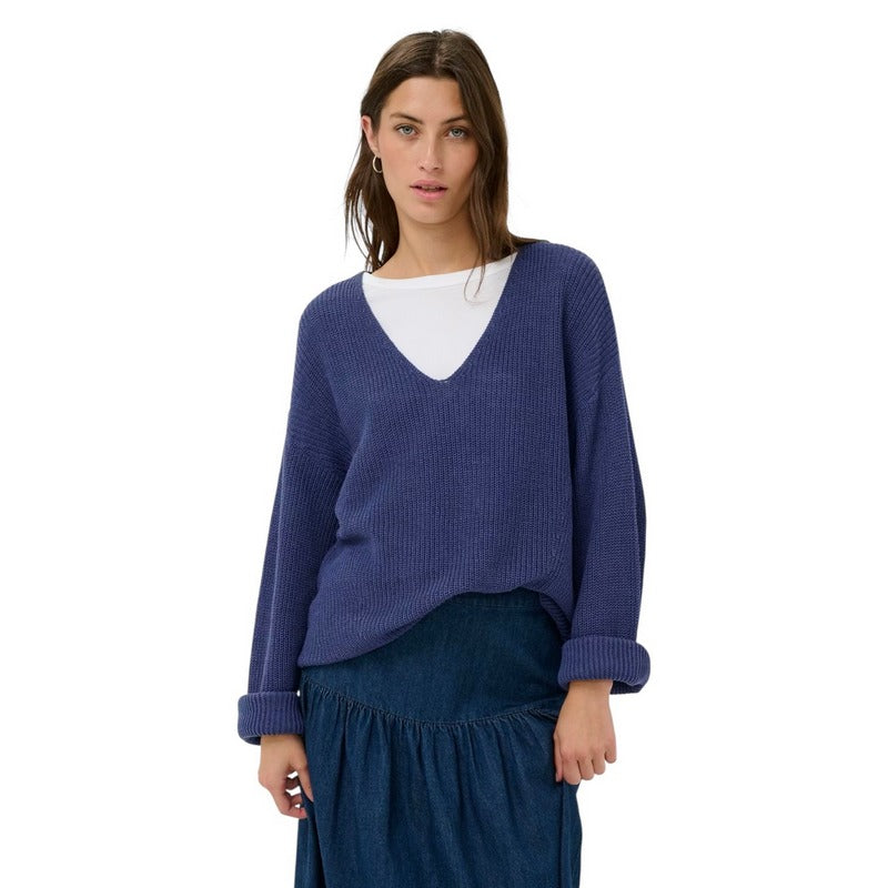 Part Two Etronas Knitted V-neck Pullover Blue Indigo 30310440-193928 on model front