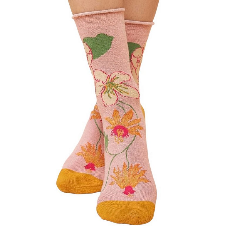 Powder Designs Tropical Flora Ankle Socks - Petal SOC651 front 1