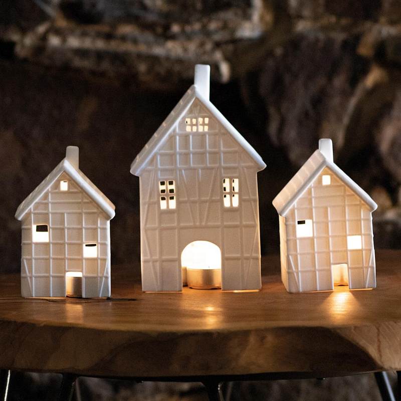 Rader Porcelain Half-Timbered Light House 15115 lifestyle