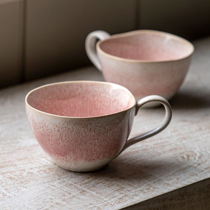 Reactive Organic Mug Rose Pink lifestyle pair
