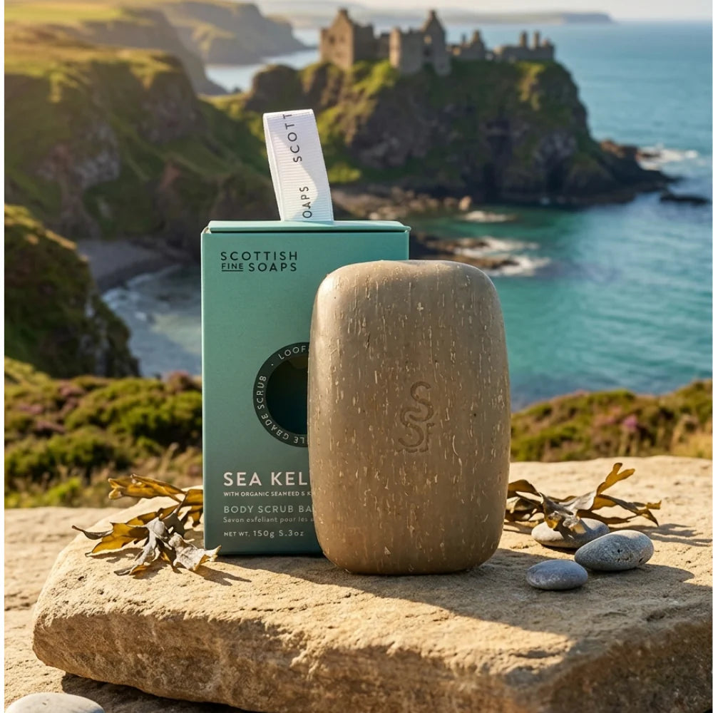 Scottish Fine Soaps Sea Kelp Exfoliating Body Scrub Bar lifestyle