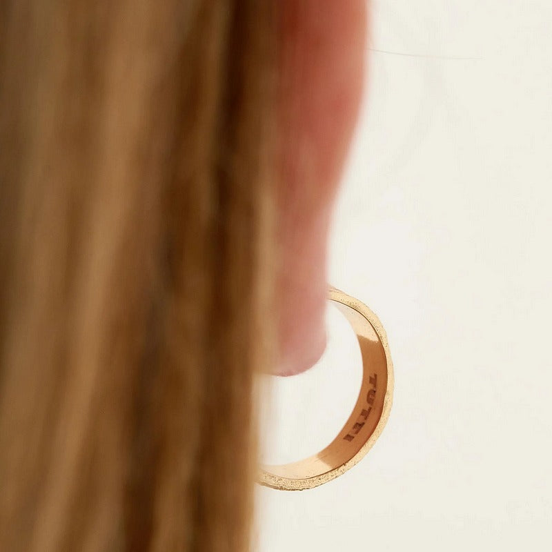 Tutti & Co Jewellery Trace Earrings Gold EA765G model