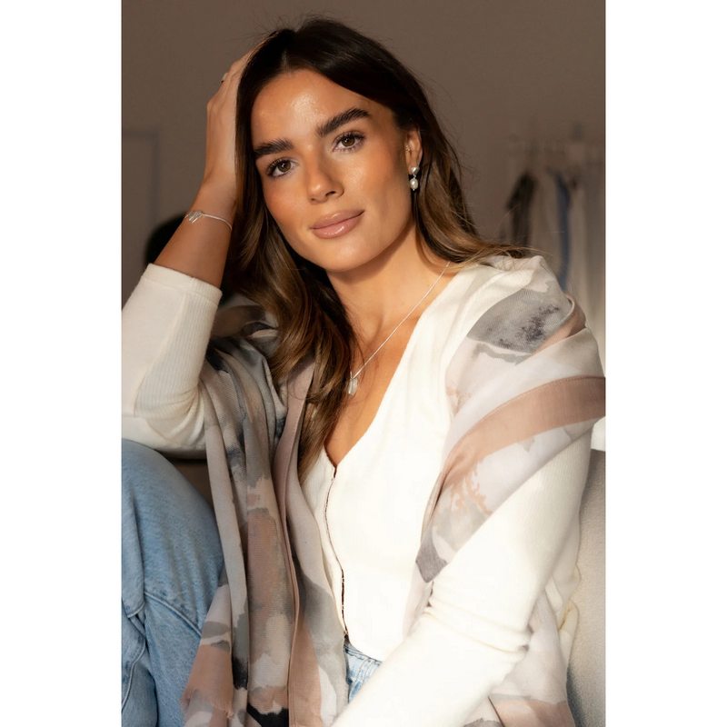 Tutti & Co Wilderness Scarf S370 on model lifestyle
