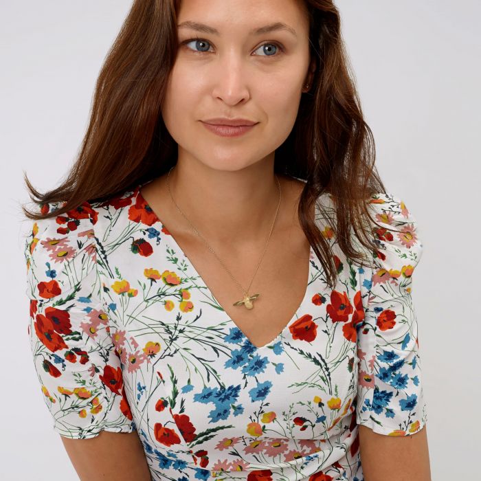 Alex Monroe Bumblebee Necklace Gold Plated OSN1-GP on model