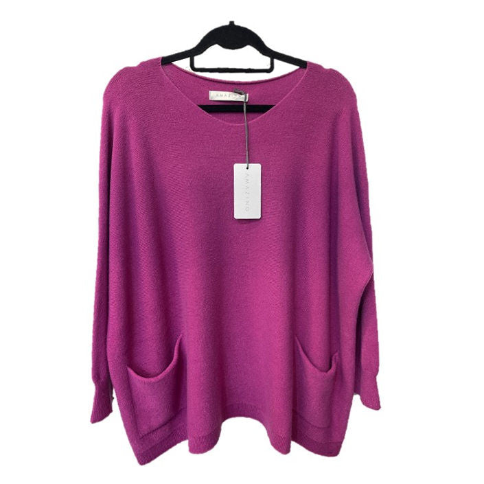 Amazing Woman Carys Jumper in Fushia Pink