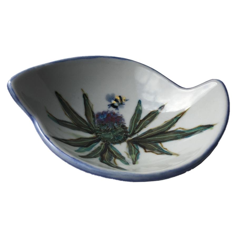 Highland Stoneware Thistle Quaich side