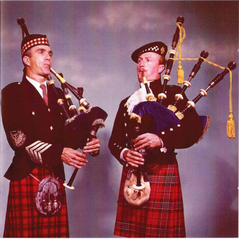 James McColl & James Young Play The Pipes KM707 front