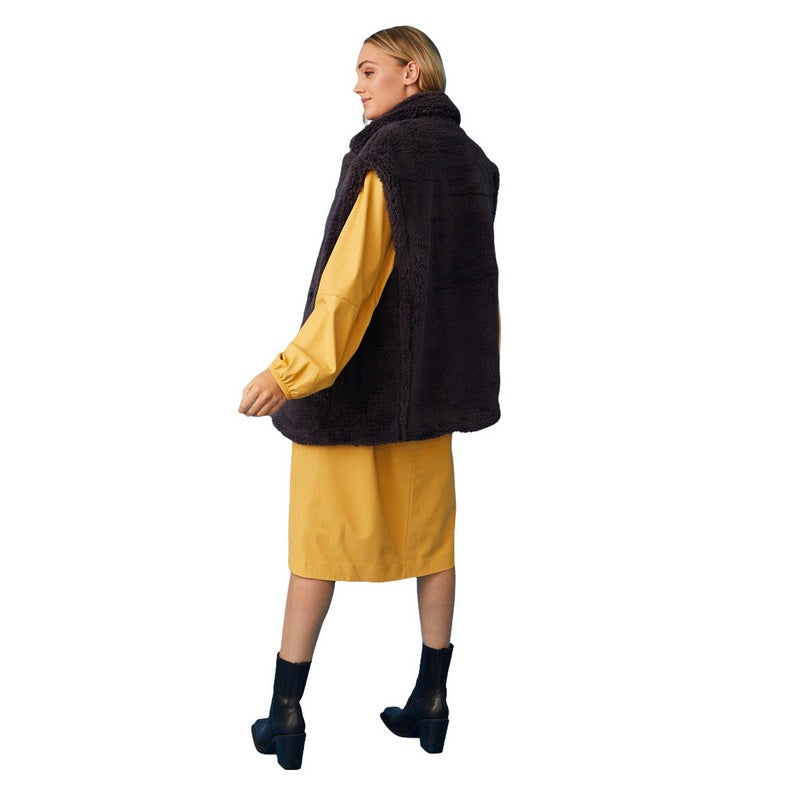 Jayley Fashion Faux Fur Shearling Midi Gilet Slate CHG47A-D03 on model back