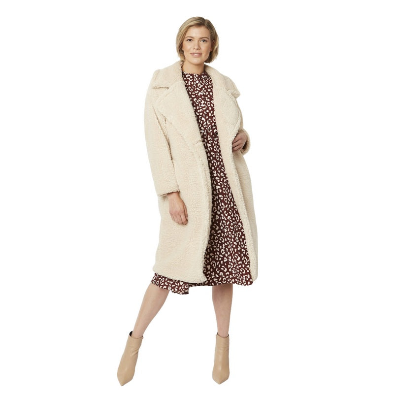 Jayley Fashion Faux Shearling Coat in Cream FMCT295A-02 on model front
