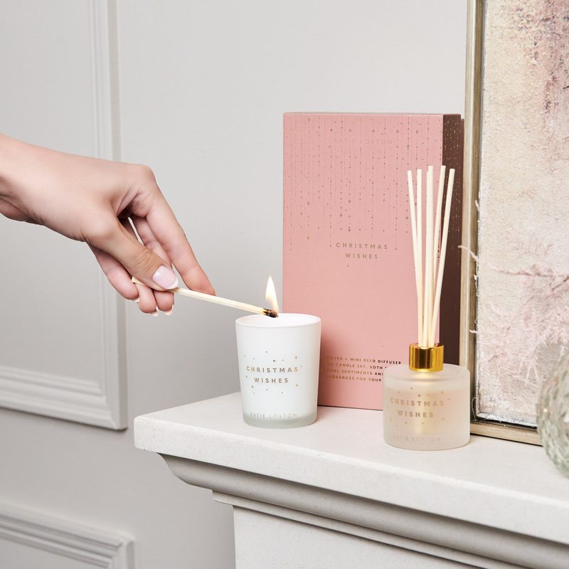 Katie Loxton Sweet Vanilla & Salted Caramel Reed Diffuser & Candle Christmas Wishes KLC284 lifestyle